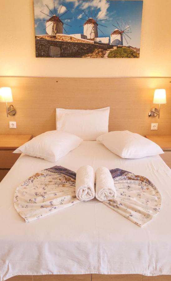Jimmy'S Rooms Nea Potidea Exterior foto